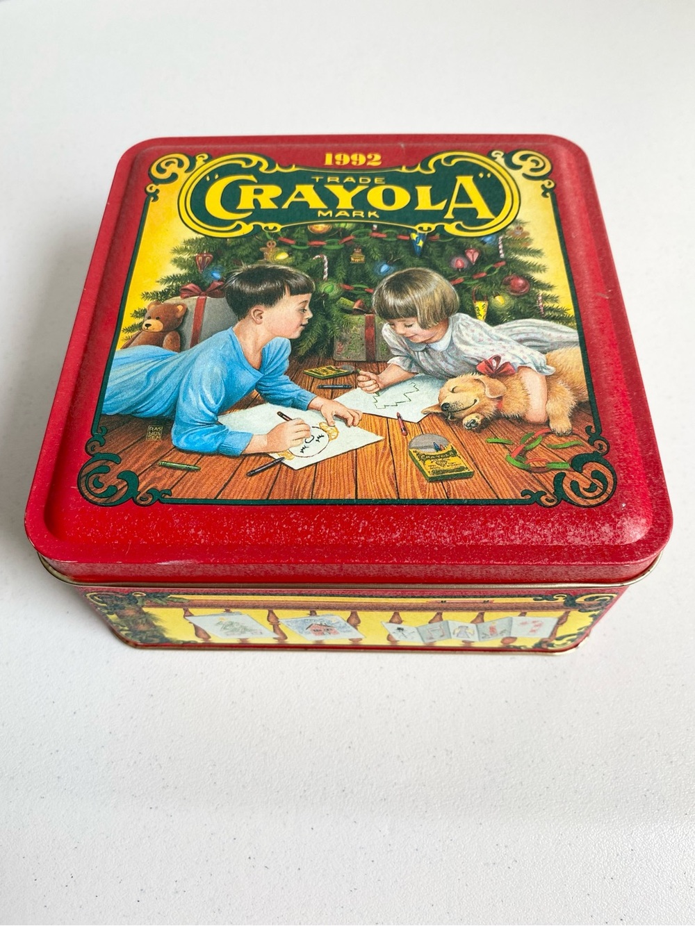 1992 Crayola Christmas Collectible Holiday Tin